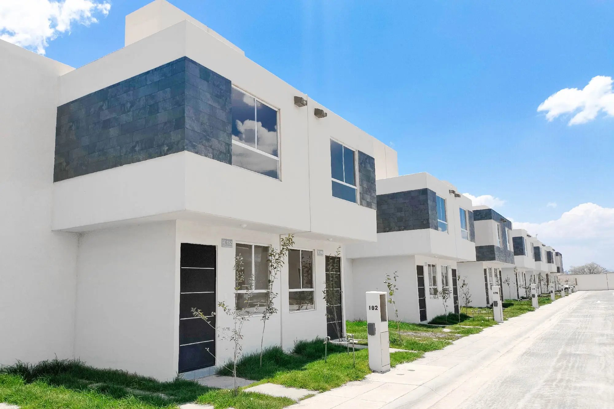 Fotografia de Casa de dos niveles<br><br>  Modelo Platino 13 de 13
